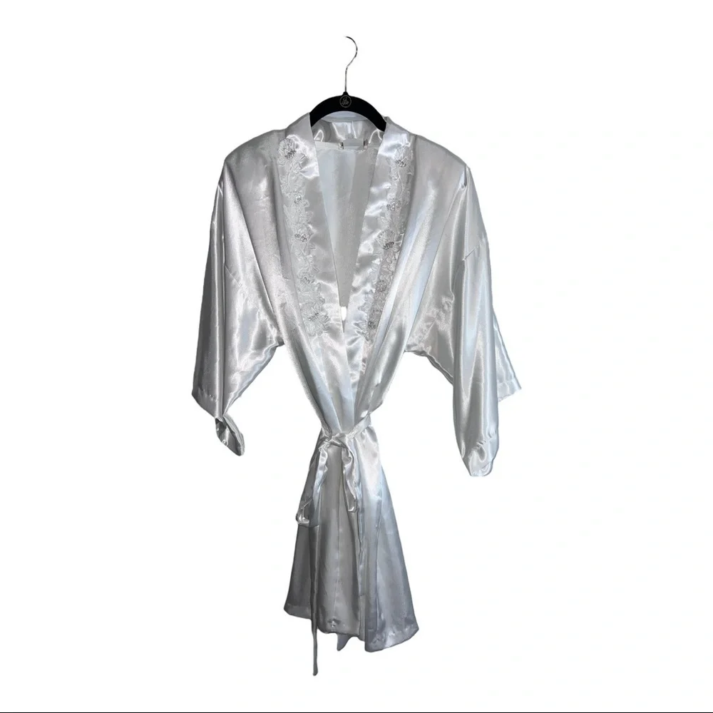Vintage CALIFORNIA DINASTY White Satin Sexy Bridal Kimono Robe Embellished